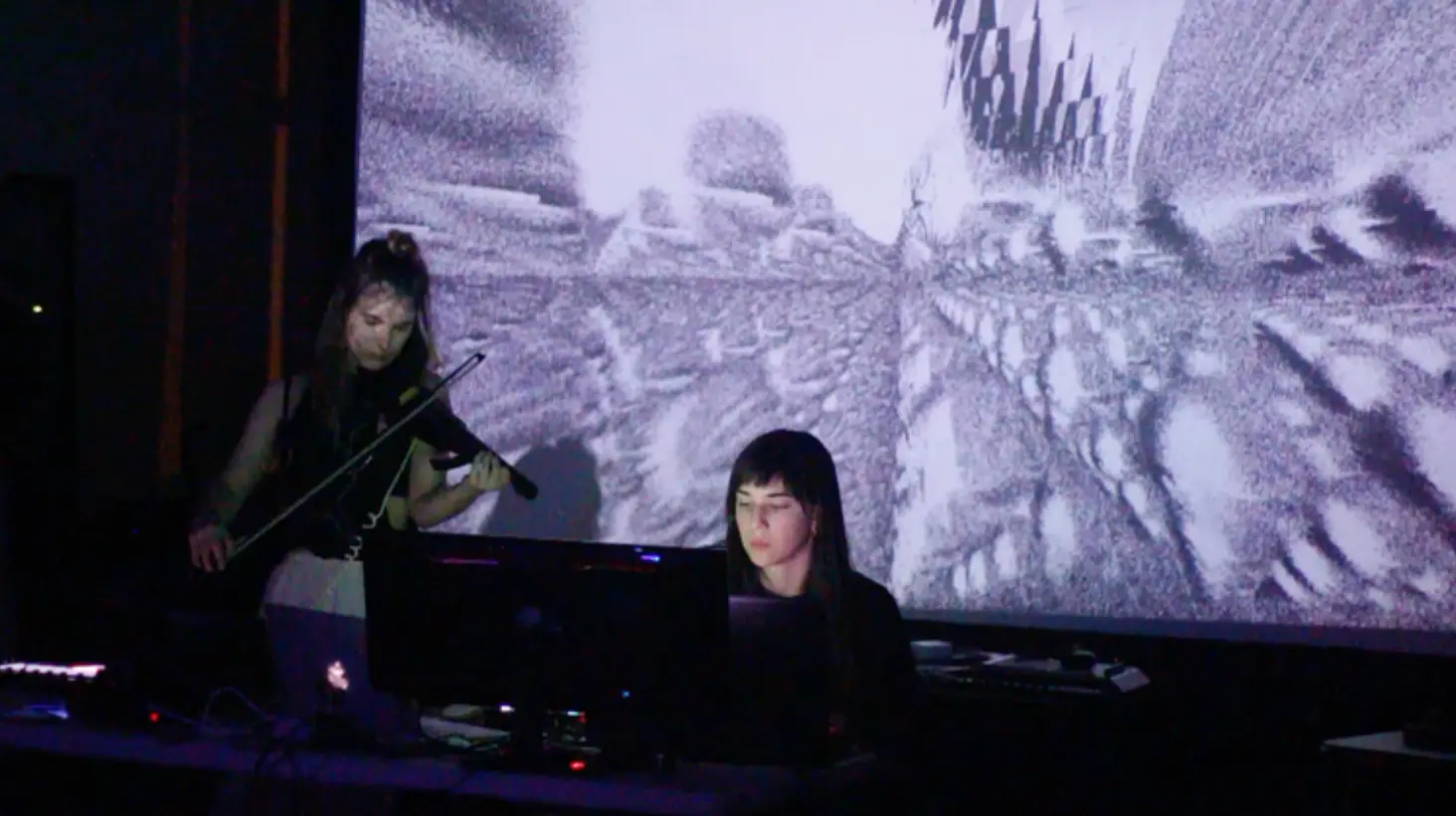 Char performing in Chicago. Image from Instagram.